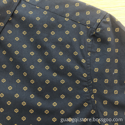Men's print collar tape short sleeve shirt